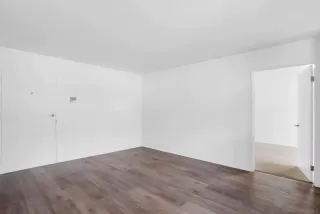 Photo #2: 230009866 Listing 