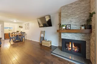 Photo #3: 230009874 Listing