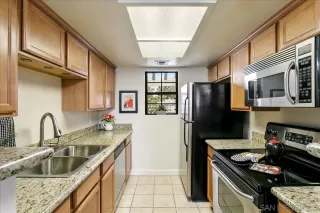 Photo #5: 230009877 Listing