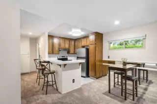 Photo #2: 230009883 Listing