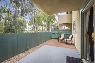 Photo #3: 230009883 Listing