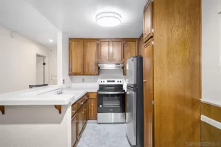 Photo #5: 230009883 Listing