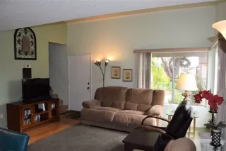 Photo #2: 230009899 Listing