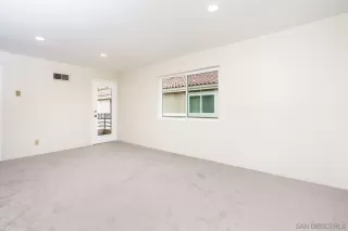 Photo #5: 230009905 Listing