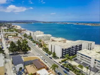 Photo #4: 230009911 Listing