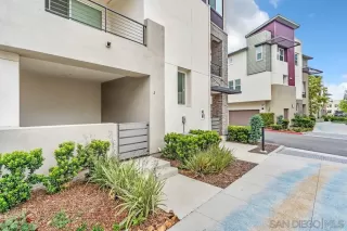 Photo #2: 230009924 Listing