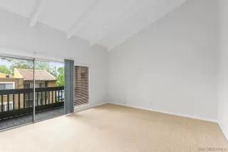 Photo #4: 230009953 Listing