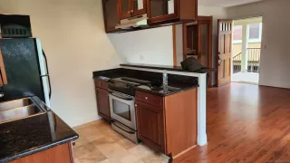 Photo #3: 230009958 Listing 