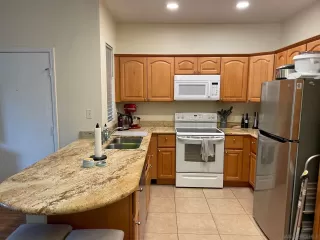 Photo #2: 230009981 Listing