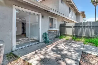 Photo #3: 230009999 Listing