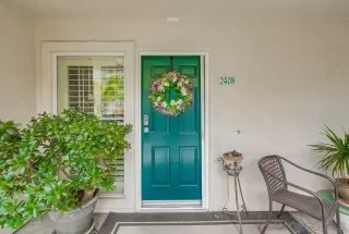 Photo #6: 230010010 Listing