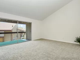 Photo #3: 230010014 Listing