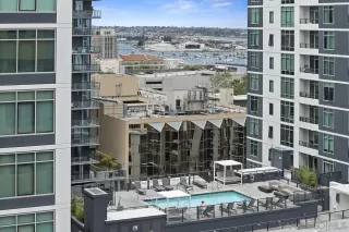 Photo #3: 230010033 Listing 