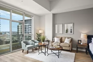 Photo #5: 230010033 Listing 