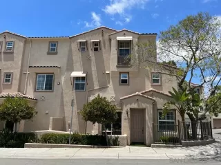 Photo #3: 230010074 Listing