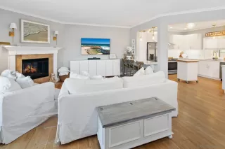 Photo #6: 230010084 Listing