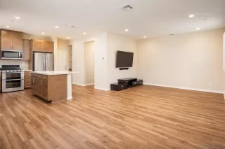Photo #3: 230010090 Listing 