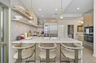 Photo #1: 230010096 Listing