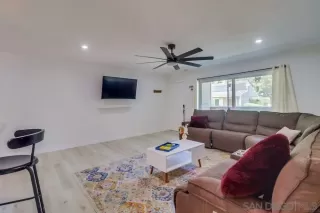 Photo #4: 230010163 Listing