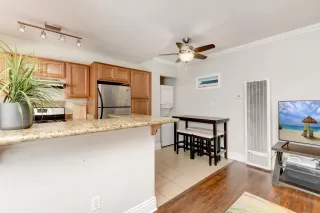 Photo #6: 230010200 Listing 