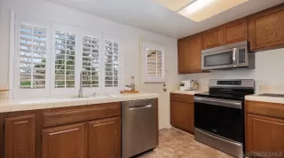 Photo #6: 230010202 Listing 