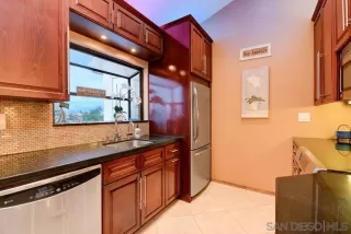 Photo #5: 230010218 Listing