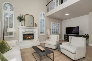 Photo #2: 230010221 Listing