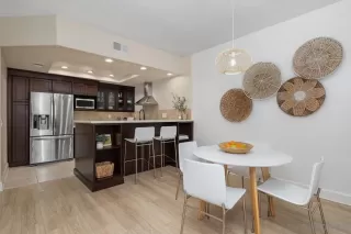 Photo #3: 230010221 Listing