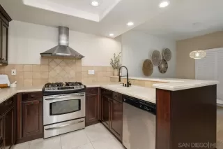 Photo #4: 230010221 Listing