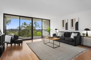 Photo #5: 230010259 Listing 