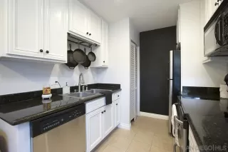 Photo #2: 230010264 Listing