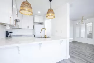 Photo #3: 230010330 Listing 