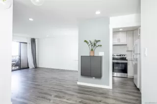 Photo #6: 230010330 Listing 