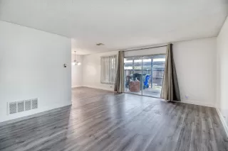 Photo #6: 230010344 Listing