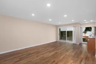 Photo #5: 230010349 Listing 