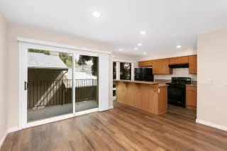 Photo #6: 230010349 Listing 