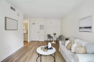 Photo #5: 230010356 Listing