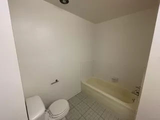 Photo #5: 230010373 Listing 