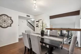 Photo #4: 230010389 Listing