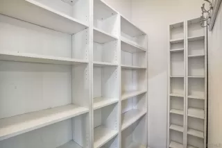 Photo #3: 230010413 Listing