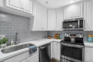 Photo #2: 230010430 Listing 