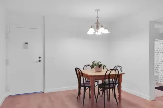 Photo #3: 230010510 Listing