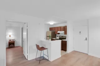 Photo #4: 230010510 Listing