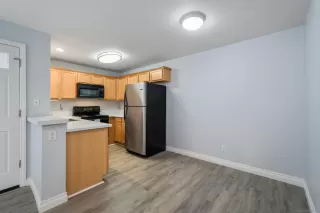 Photo #2: 230010524 Listing