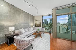 Photo #1: 230010554 Listing