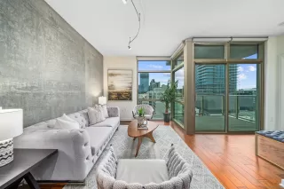 Photo #2: 230010554 Listing