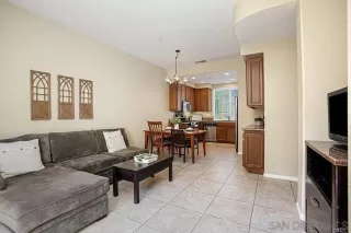 Photo #2: 230010628 Listing