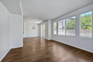 Photo #3: 230010692 Listing 