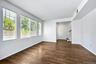 Photo #5: 230010692 Listing 