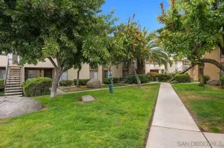 Photo #4: 230010706 Listing